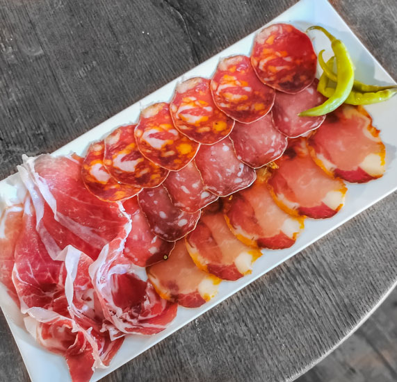 restaurant entrée basque